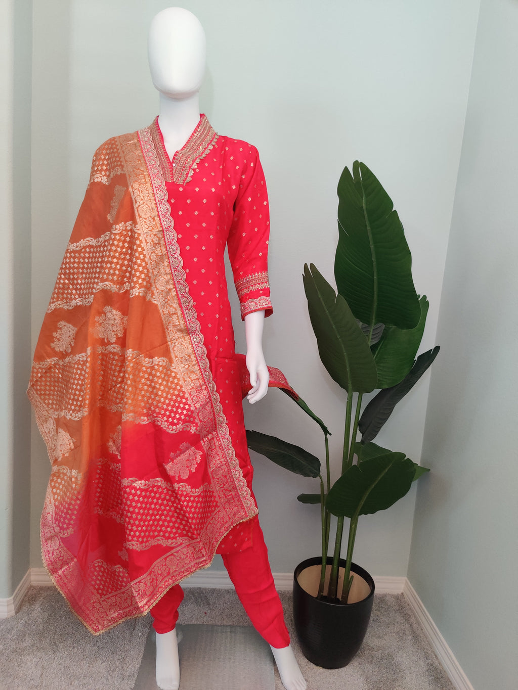 Embellished Festive wear Pink Kurta set