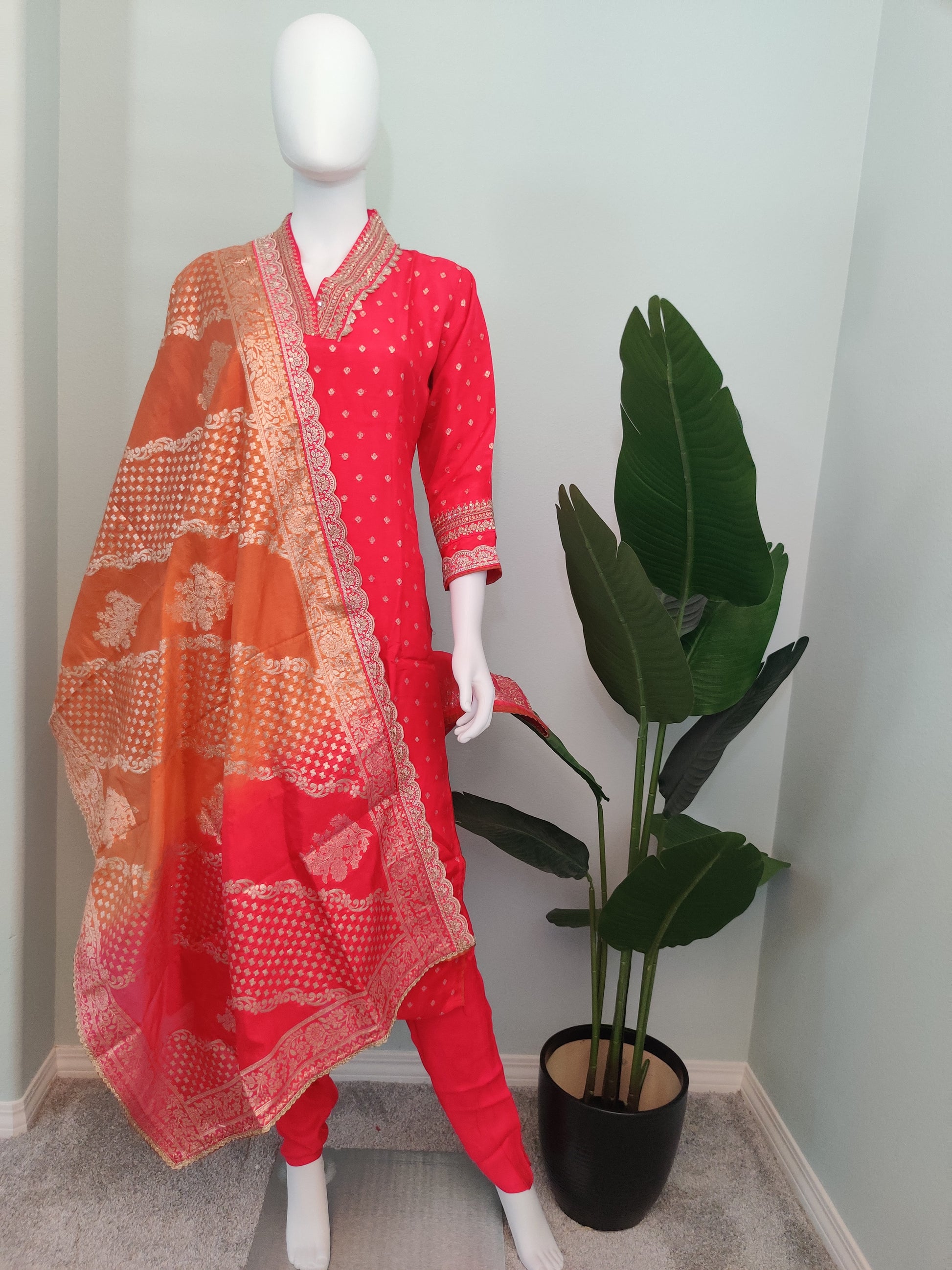 Embellished Festive wear Pink Kurta set