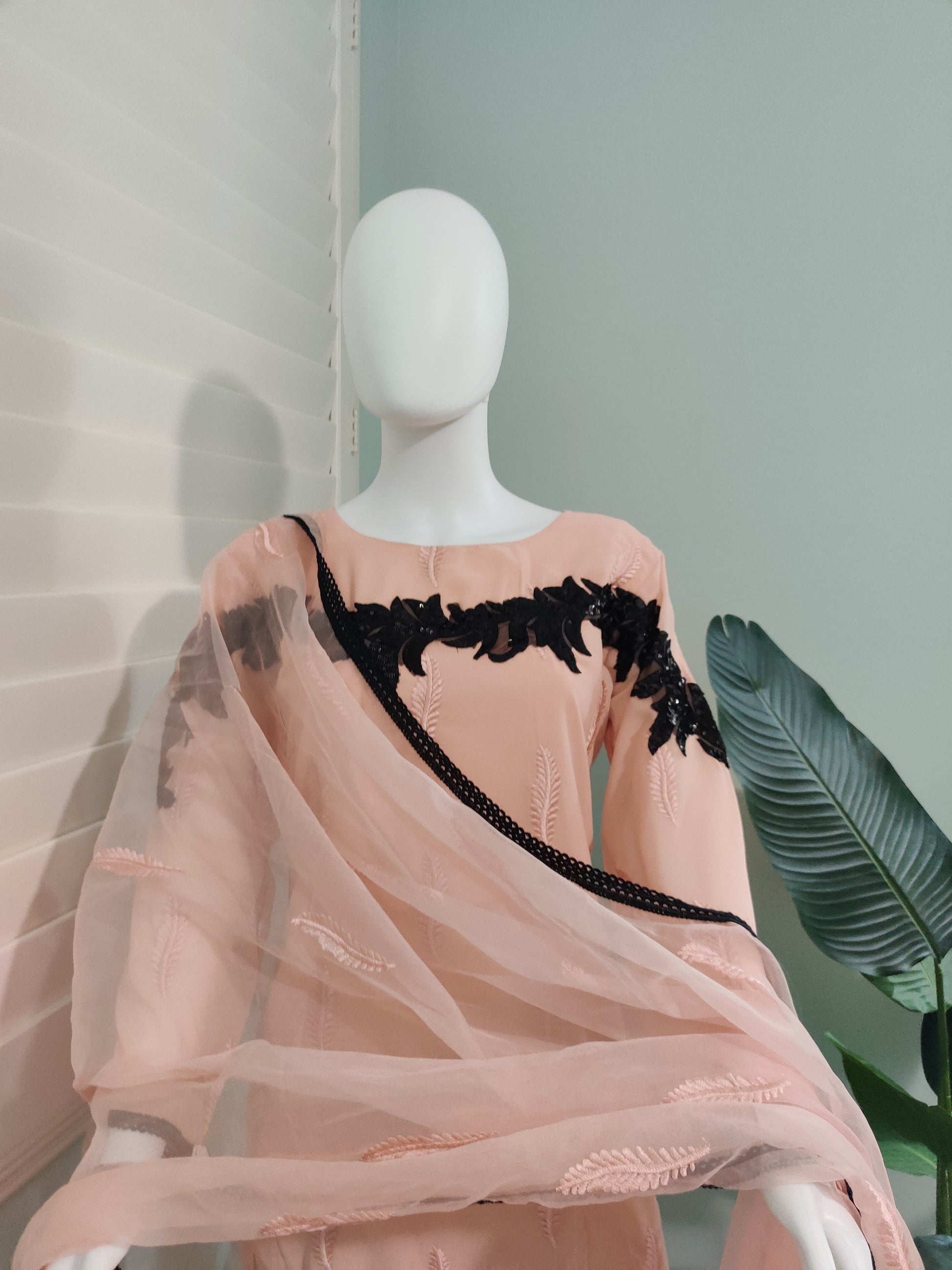 Pakistani Straight feather work Peach color kurta set