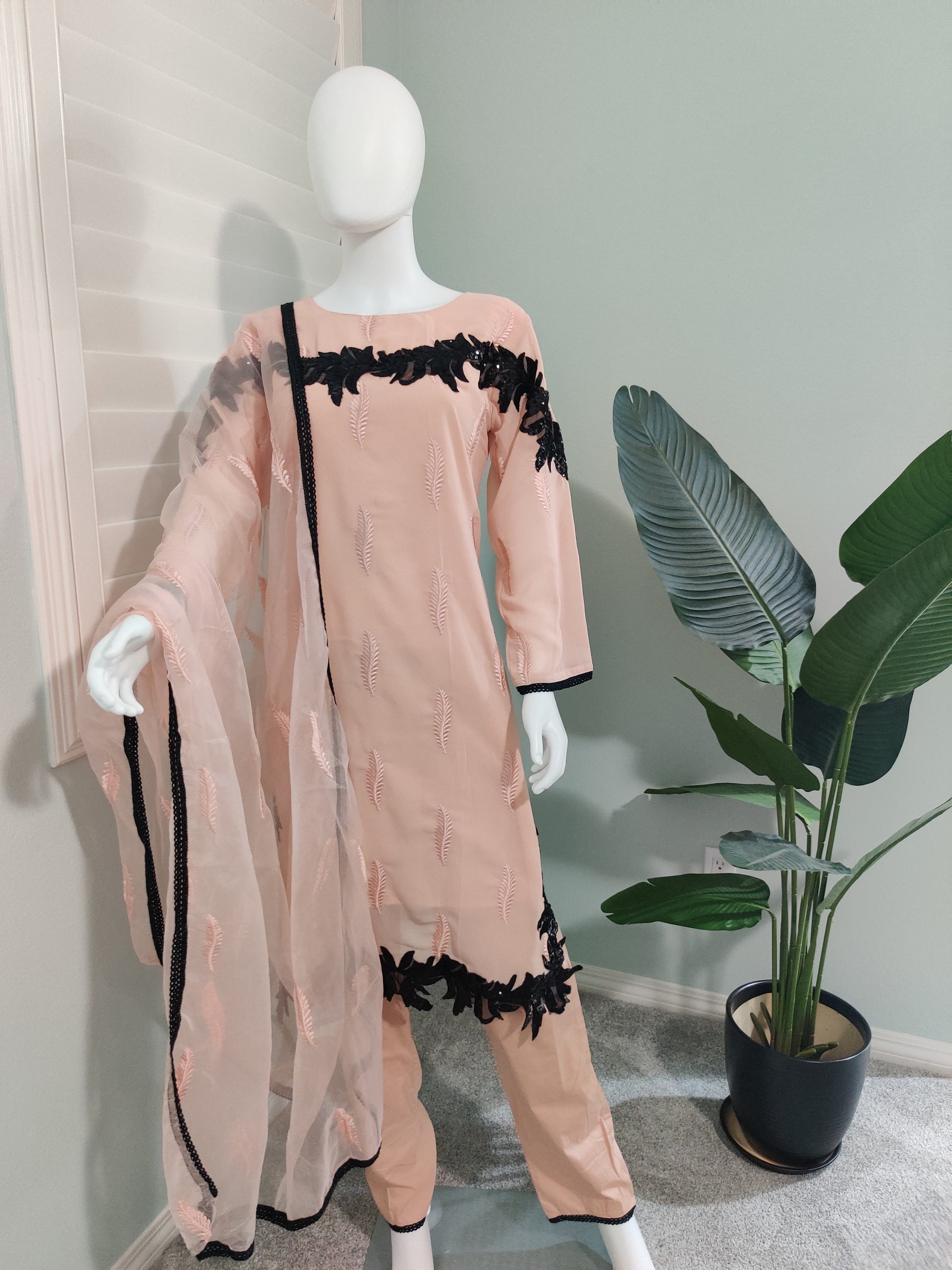 Pakistani Straight feather work Peach color kurta set