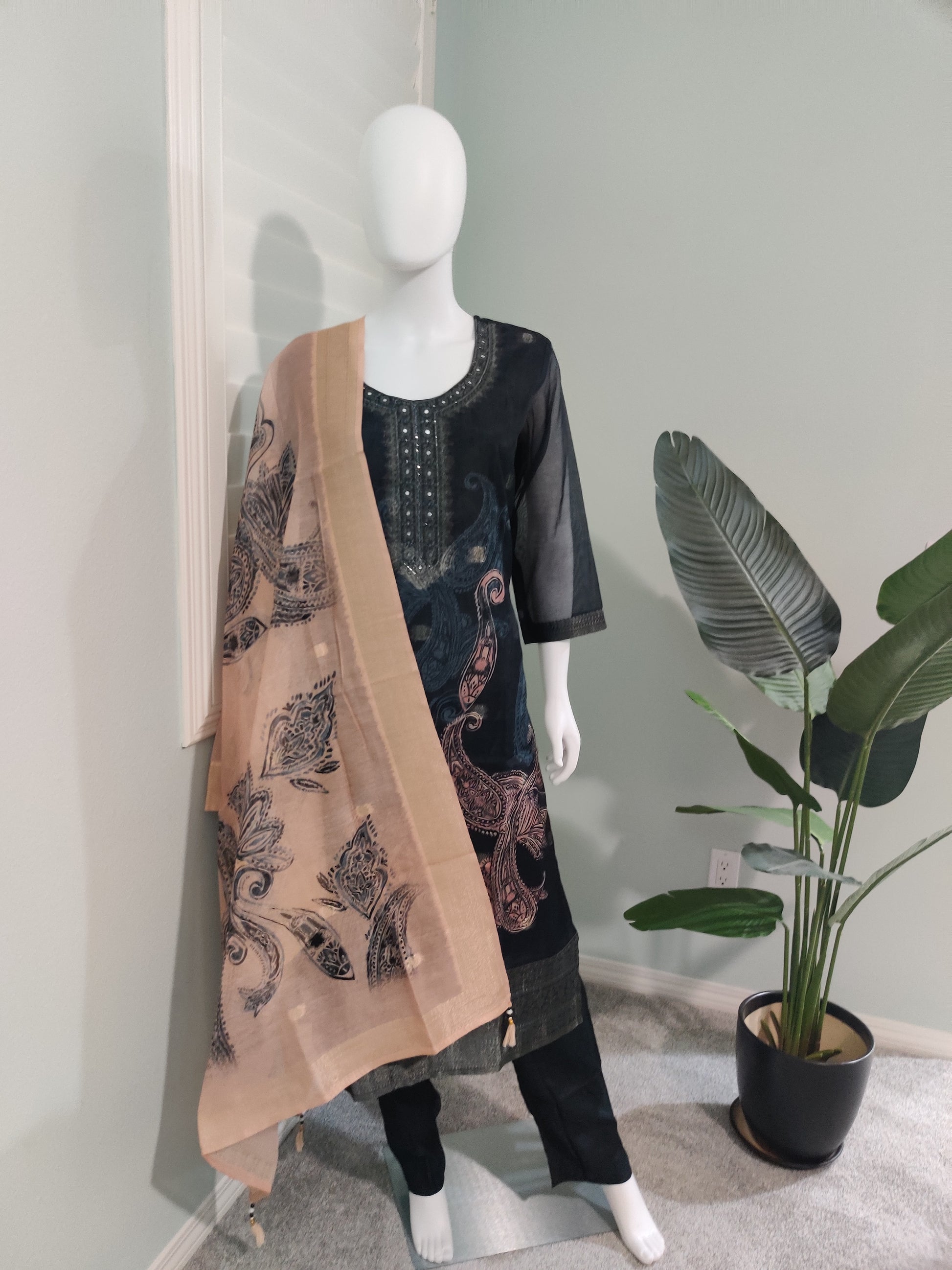 Black Dola Silk Kurta Set with Beige Dupatta
