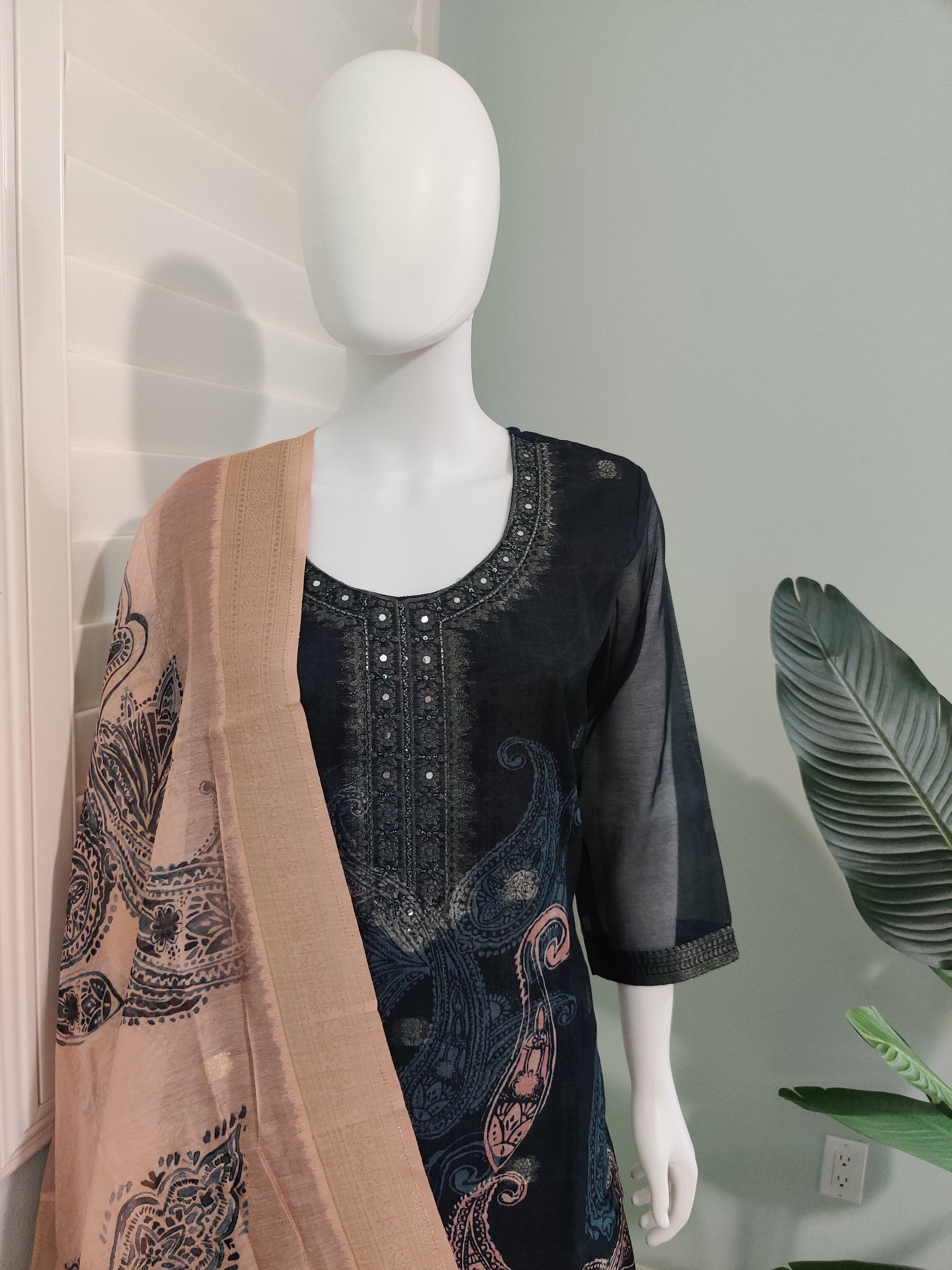 Black Dola Silk Kurta Set with Beige Dupatta