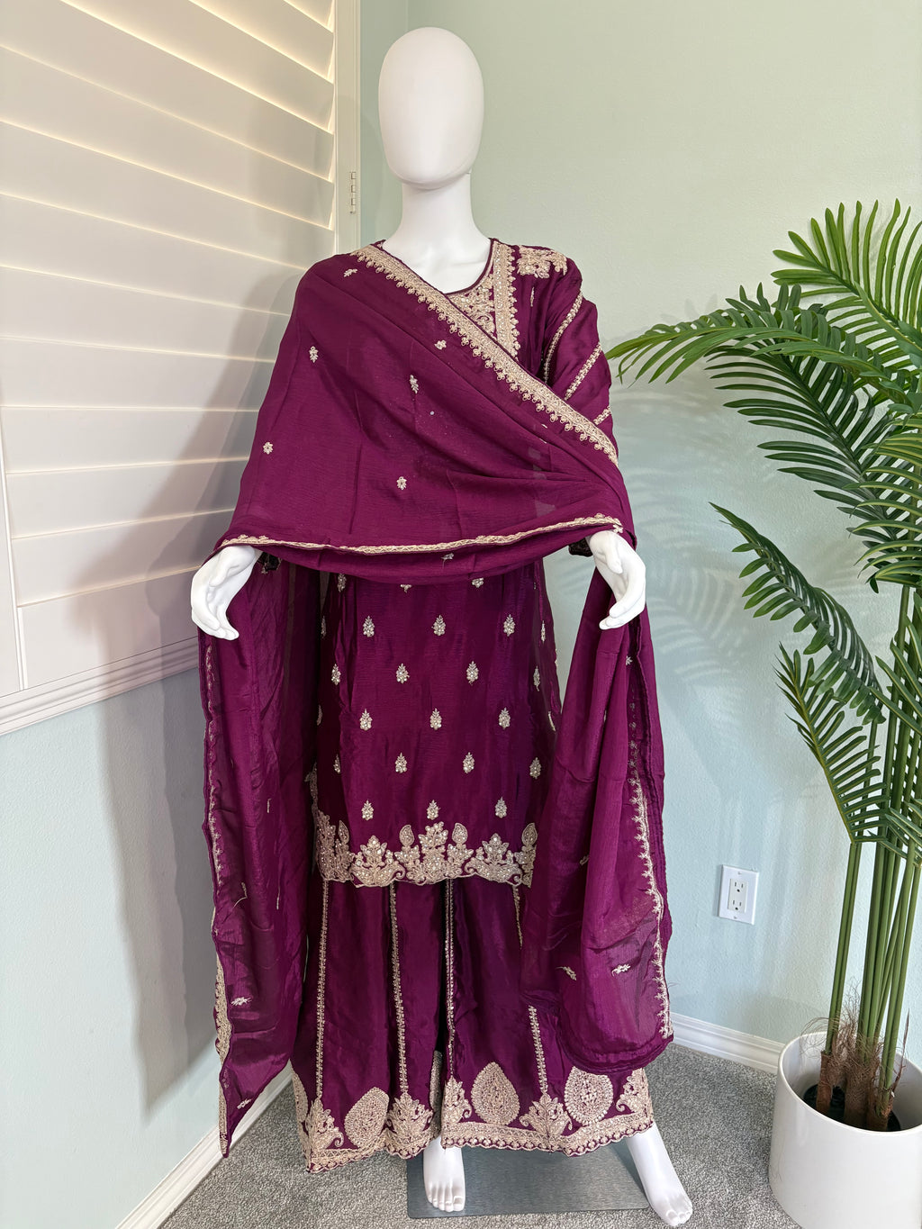 ✨ Heavy Chinon Embroidered Palazzo Set