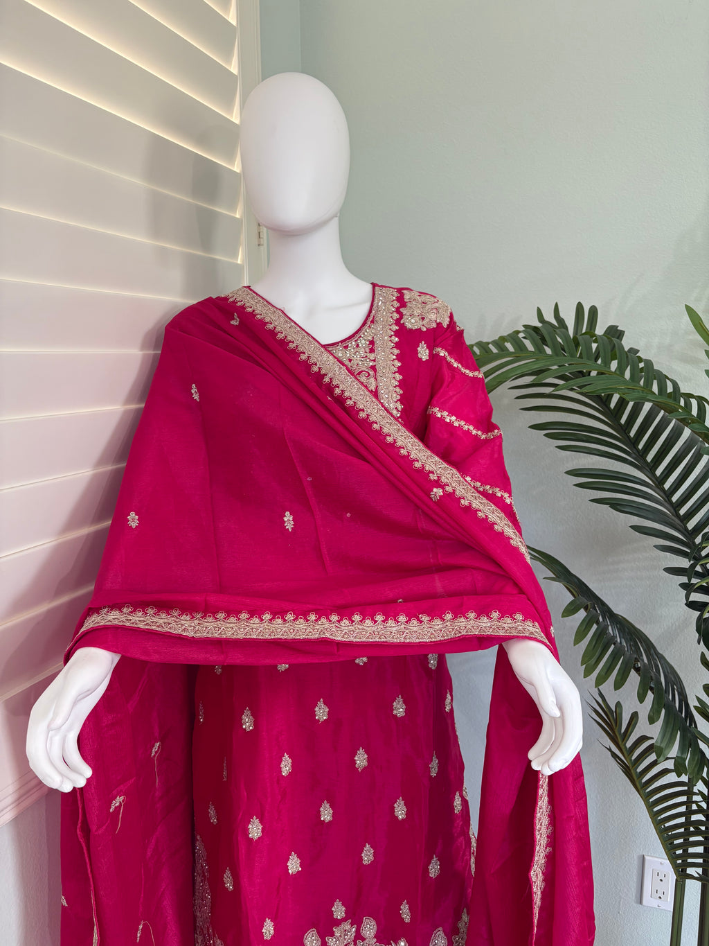 ✨ Heavy Chinon Embroidered Palazzo Set