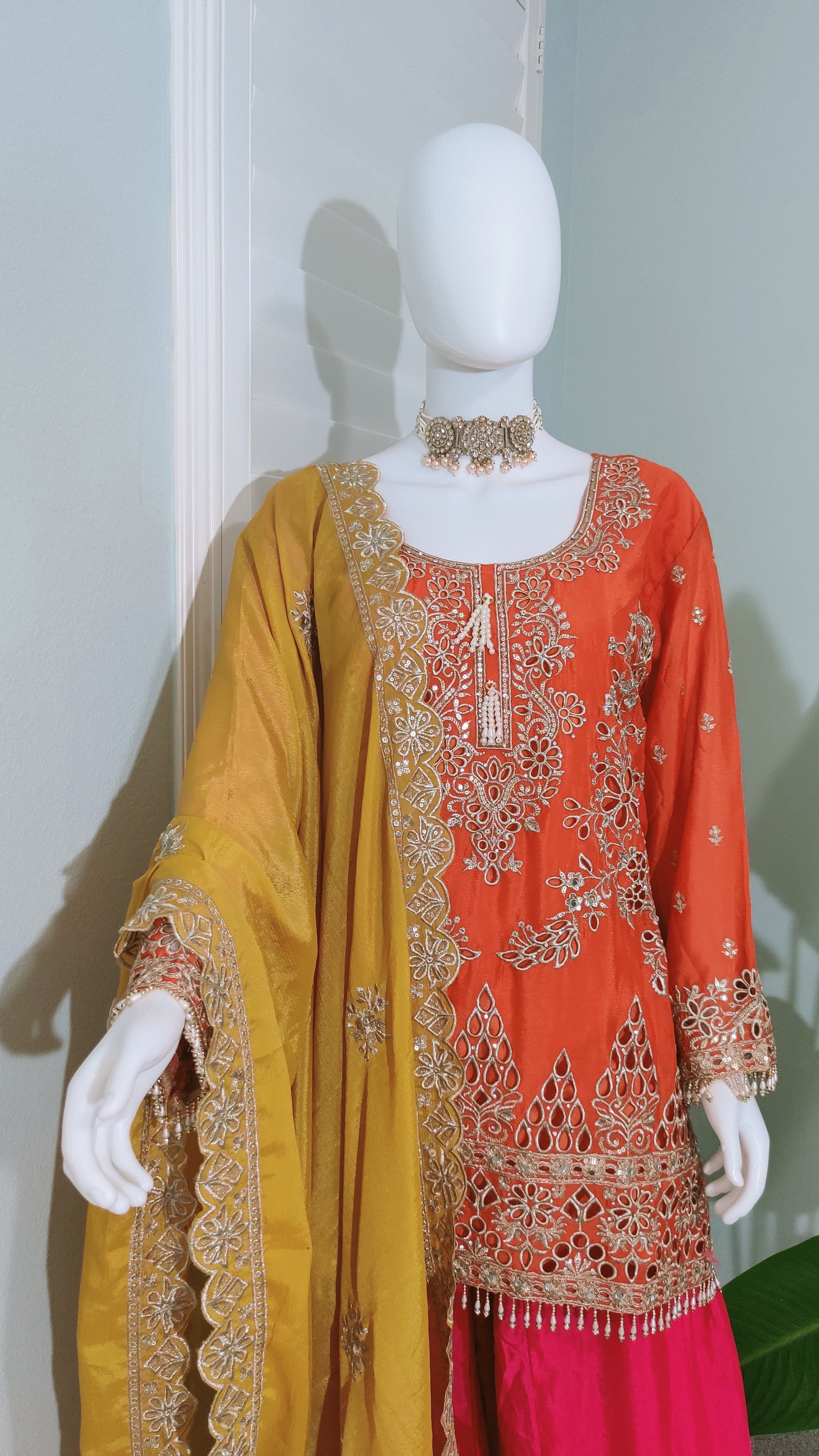 **Festive Radiance: A Tale of Two Ensembles** ✨