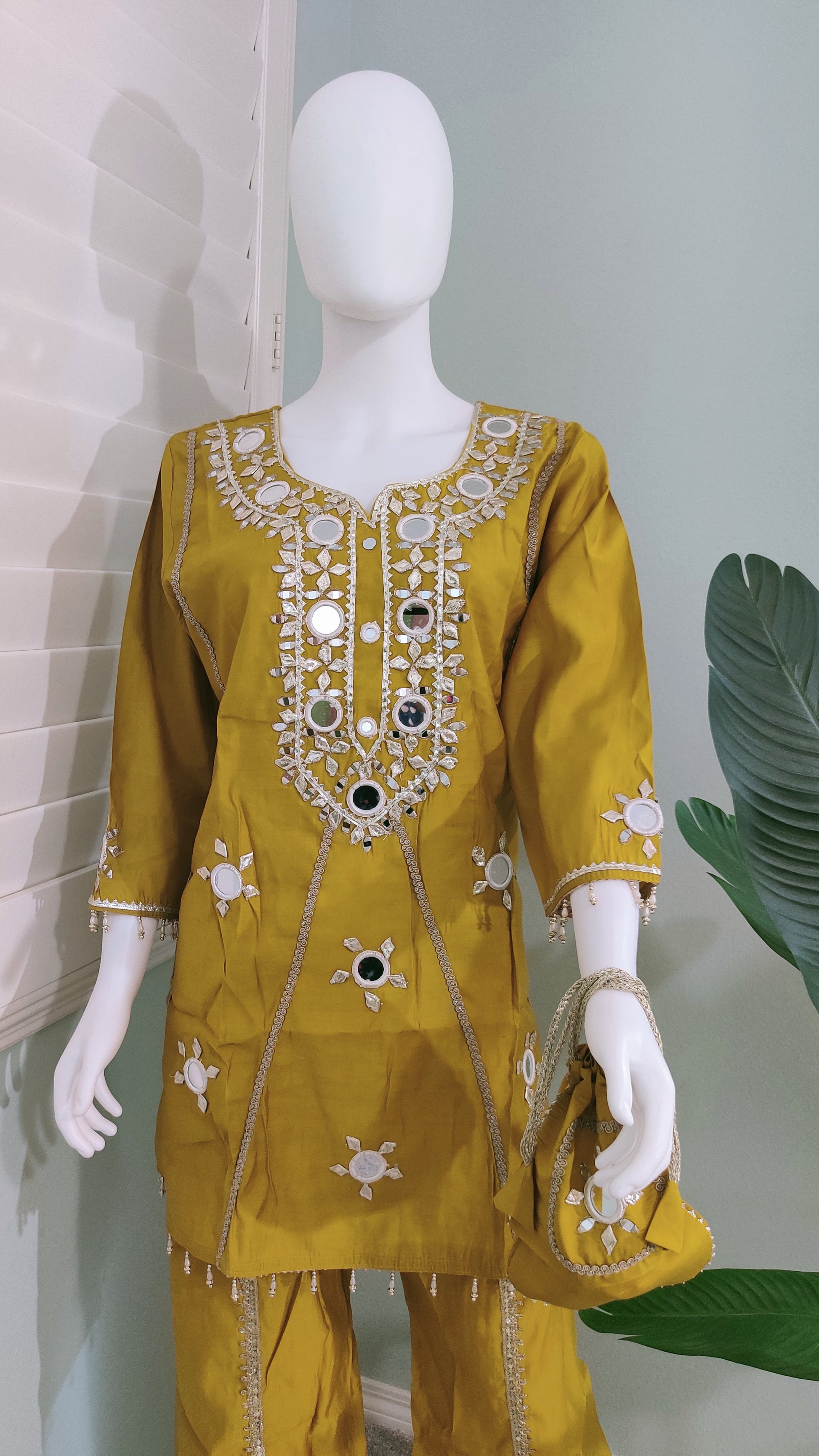 Radiance Kurta Set – Mustard & Lavender